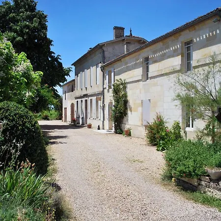 Bed & Breakfast La Gomerie D'hotes 3*